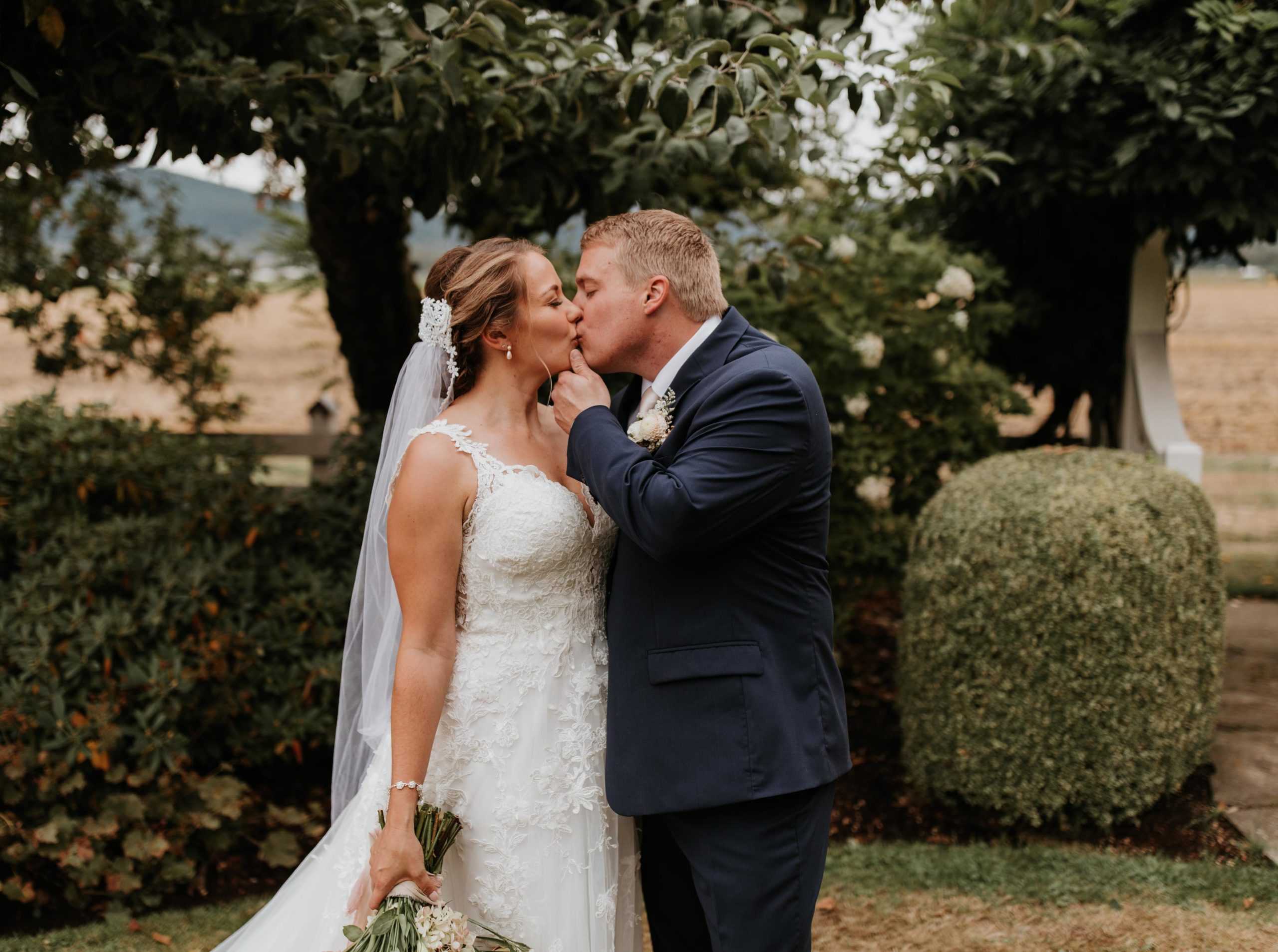 fall-wedding-maplehurst-farm-breanna-plus-kevin-18