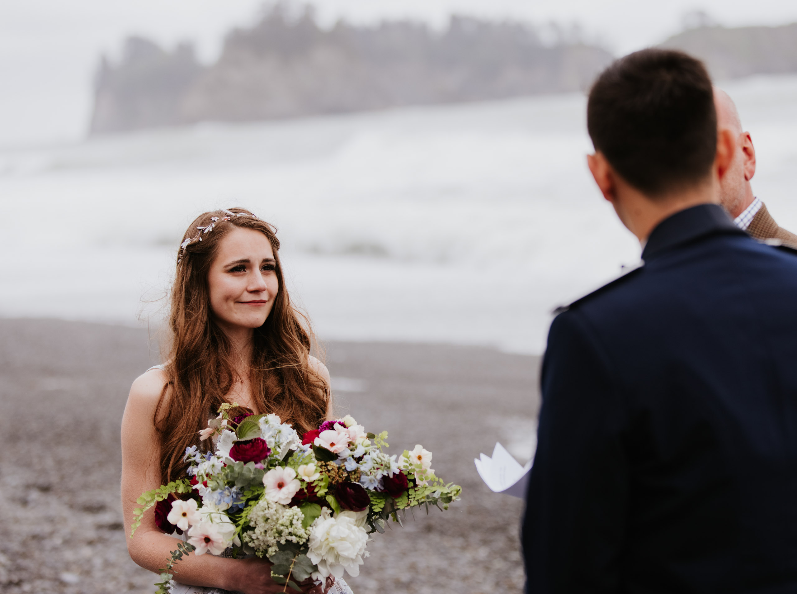 ruby-beach-elopement-breanna-plus-kevin-washington-wedding-photographers-32