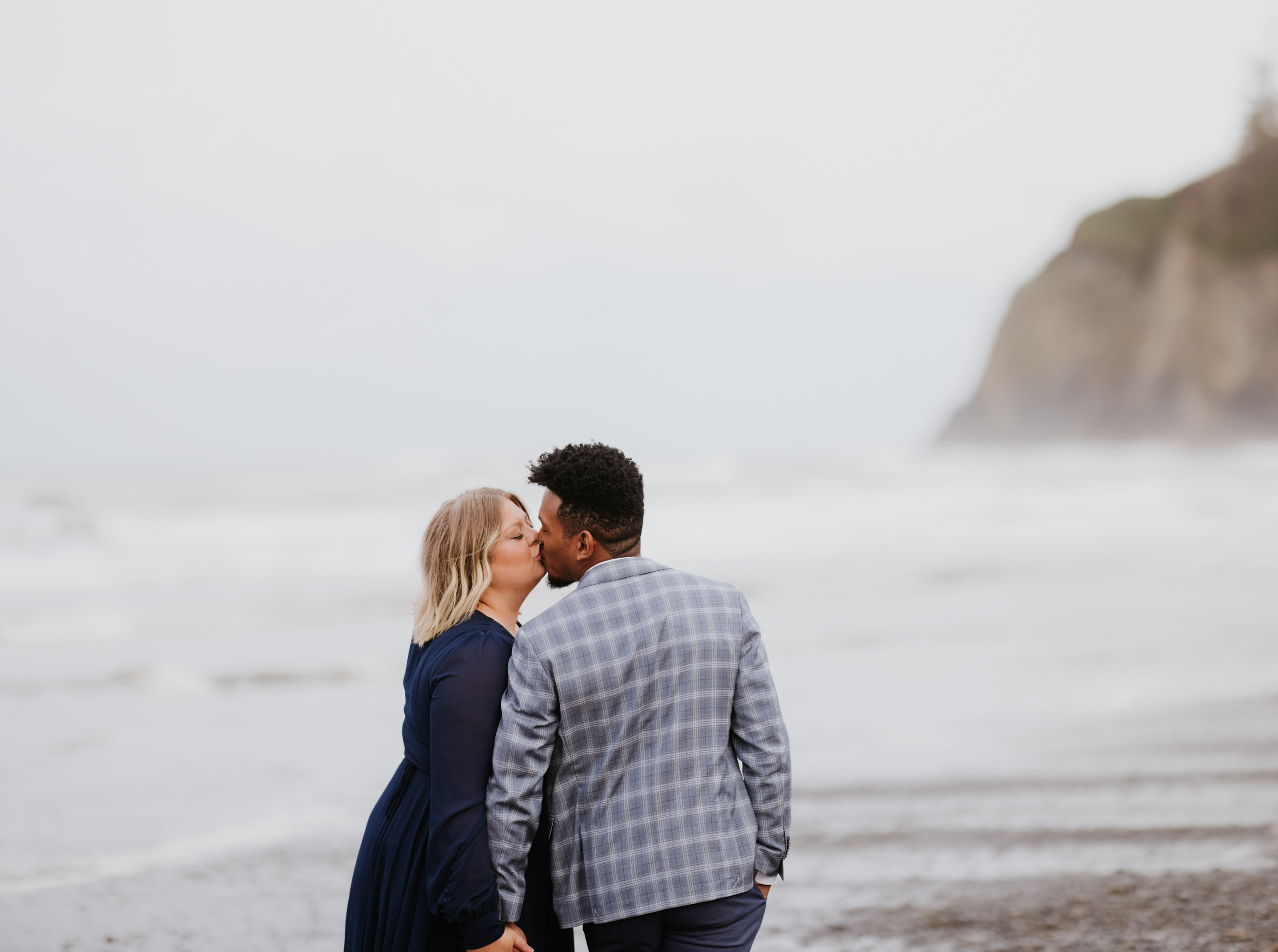 ruby-beach-rainy-engagement-session-forks-wa-breanna-plus-kevin-04