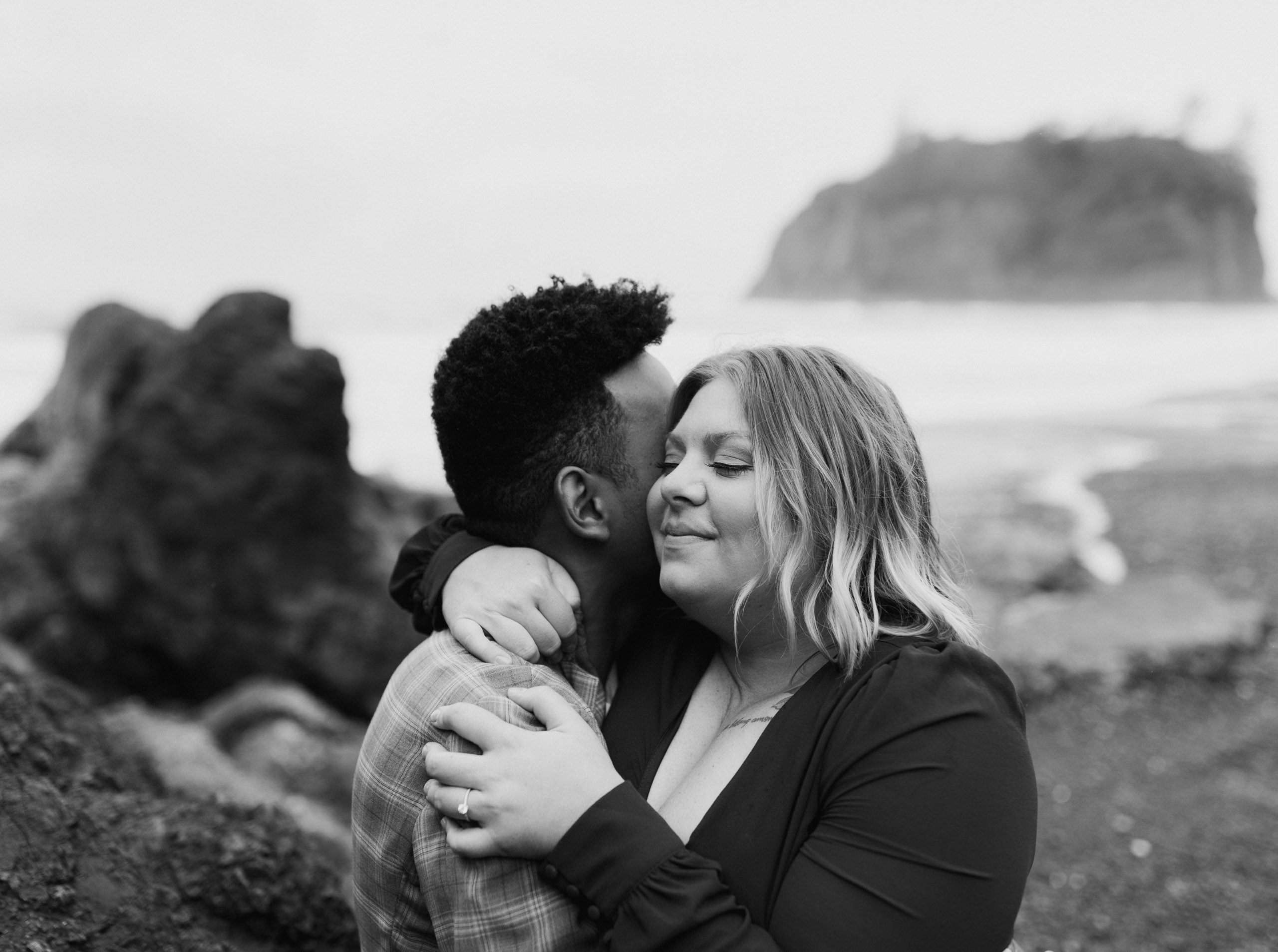 ruby-beach-rainy-engagement-session-forks-wa-breanna-plus-kevin-18