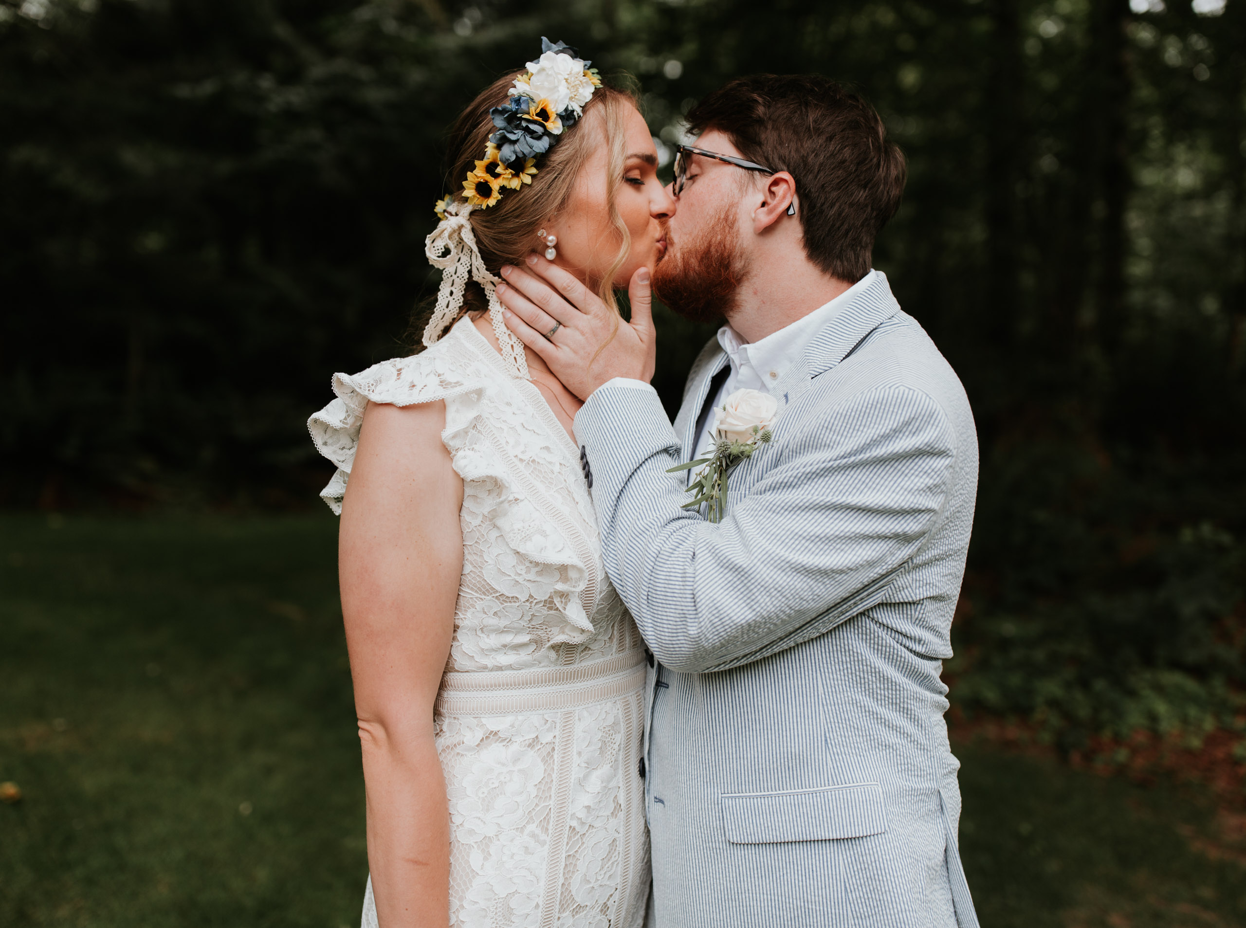 woodinville-backyard-wedding-intimate-wedding-35